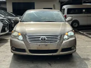 Toyota Avalon Limited 2005 Gold