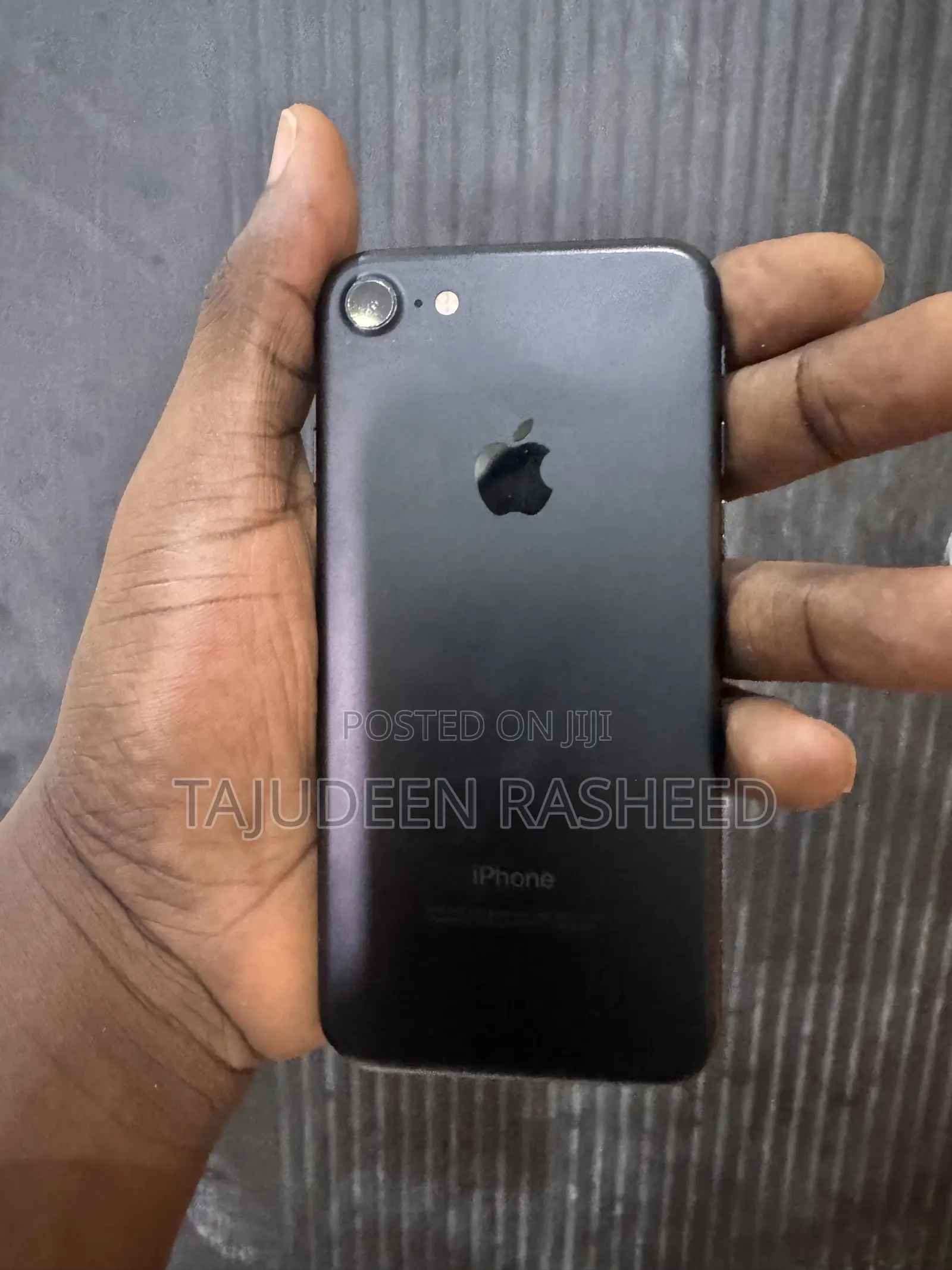 Apple iPhone 7 32 GB Black