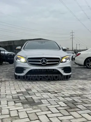 Mercedes-Benz E400 2017 Silver