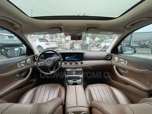 Mercedes-Benz E400 2017 Silver