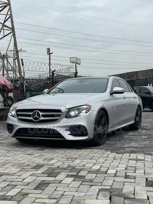 Mercedes-Benz E400 2017 Silver