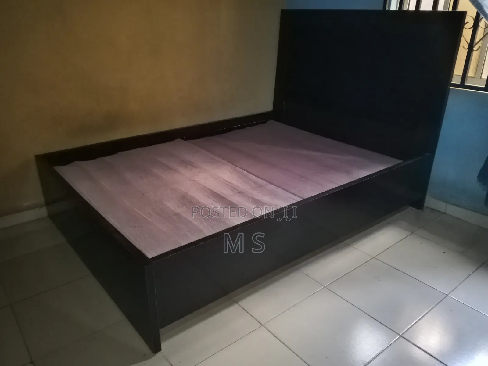 Bed Frame Big Size