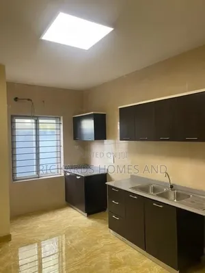 4bdrm Duplex in U3 Estate Lekki for rent