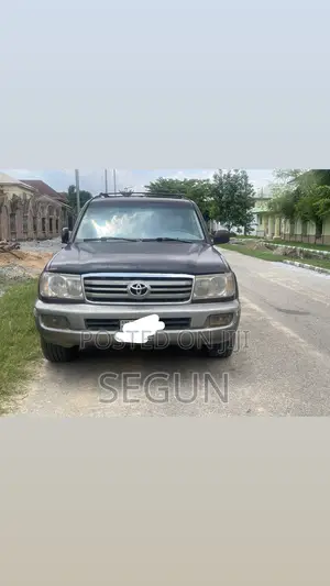 Toyota Land Cruiser 2007 Red
