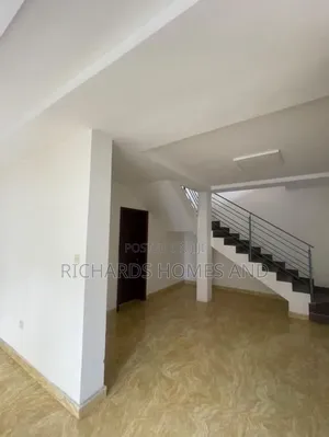 4bdrm Duplex in U3 Estate Lekki for rent