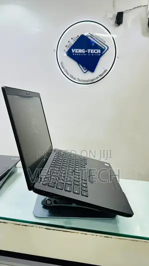 Laptop Dell Latitude 5400 8GB Intel Core i7 SSD 256GB