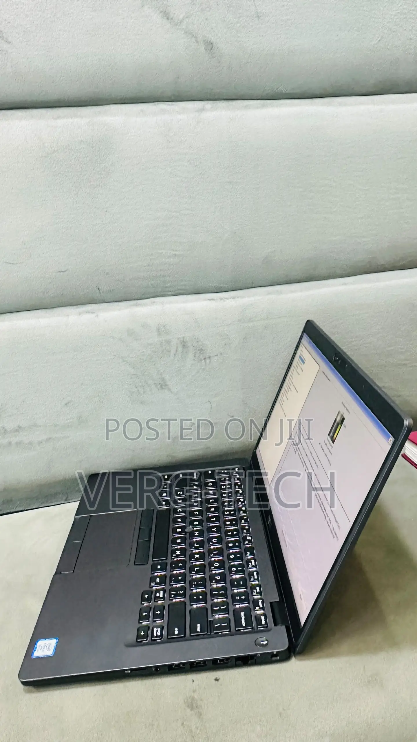 Laptop Dell Latitude 5400 8GB Intel Core i7 SSD 256GB