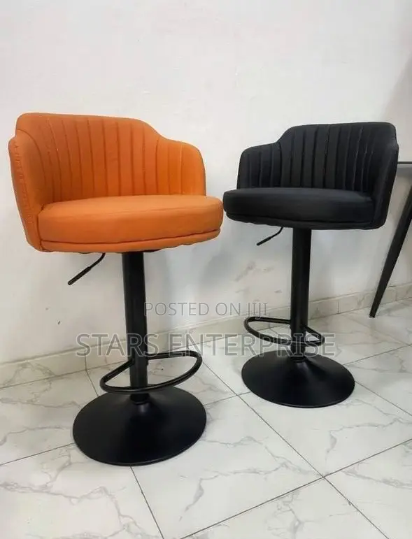 Bar Stool / Swivel Bar Stool