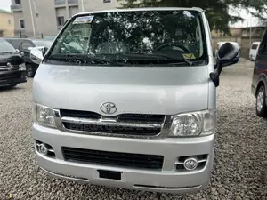 Toyota HiAce 2010 Silver