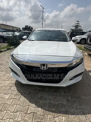 Honda Accord 2018 White