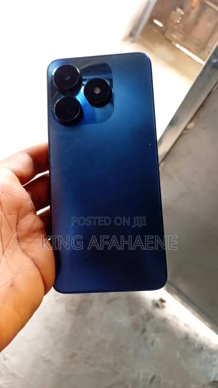 Tecno Spark 10 128 GB Blue