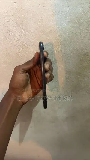 Apple iPhone XR 64gb Black