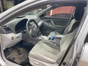 Toyota Camry 2008 Silver