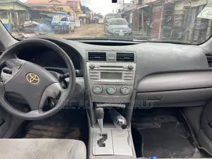 Toyota Camry 2008 Silver