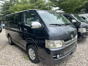 Toyota HiAce 2010 Black
