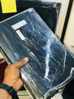 New Laptop Packard Bell 4GB Intel Core i3 HDD 250GB