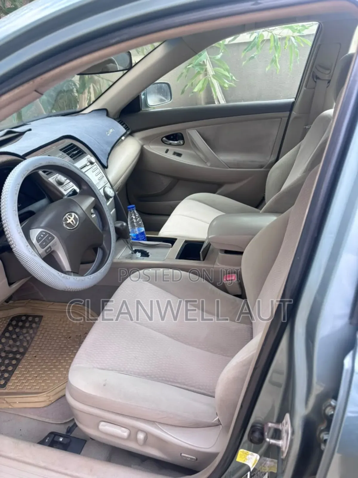 Toyota Camry 2010 Green
