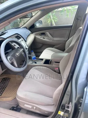 Toyota Camry 2010 Green