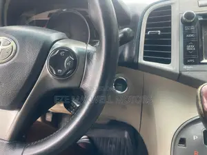 Toyota Venza XLE FWD V6 2013 Black