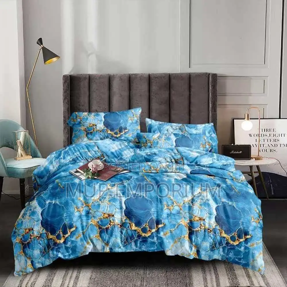 Premium Bedding Set: Bedsheet and Pillowcases