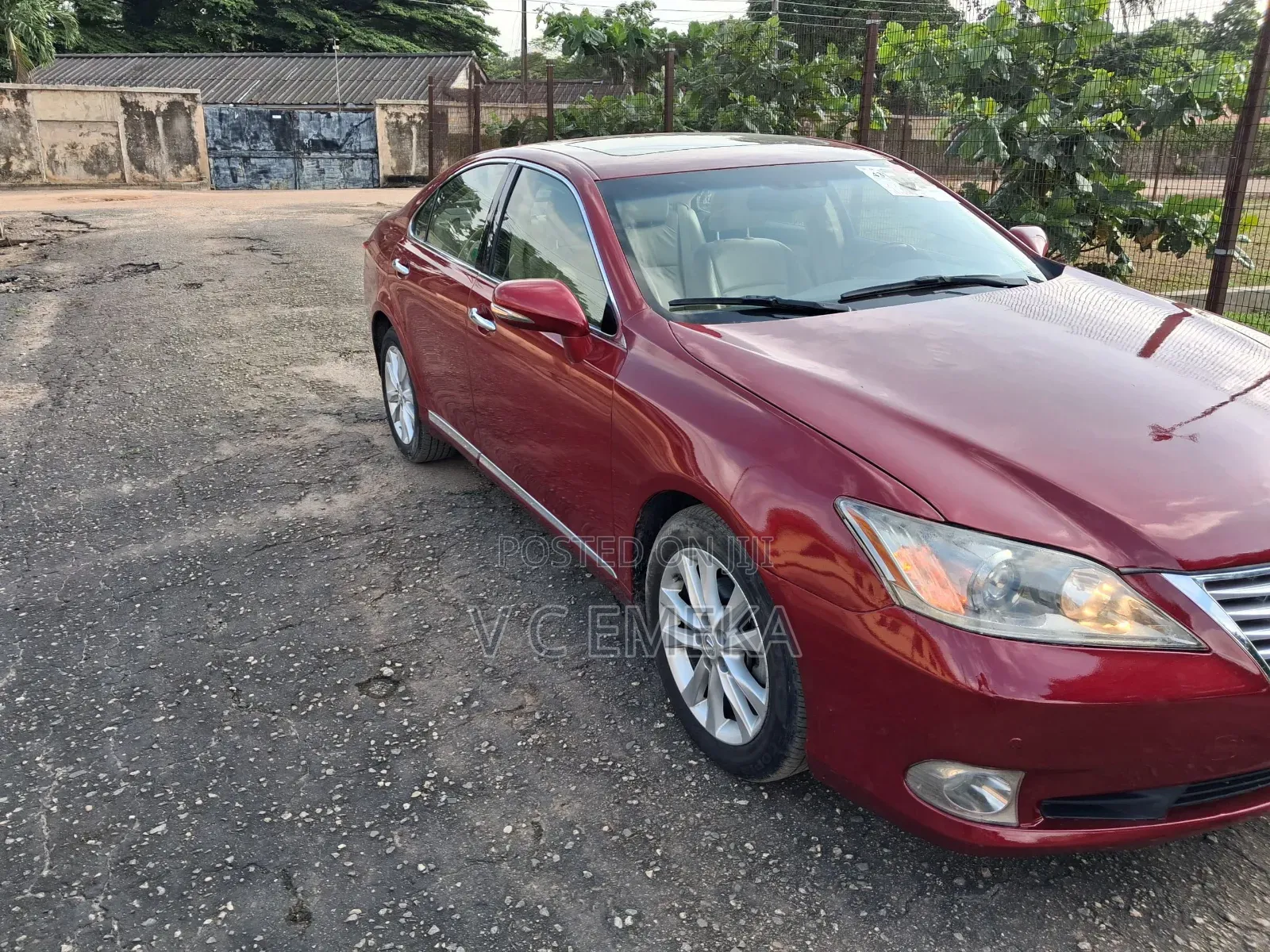 Lexus ES 2012 Red