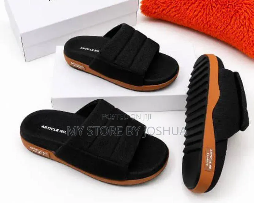 Article Sandals, Original Slides