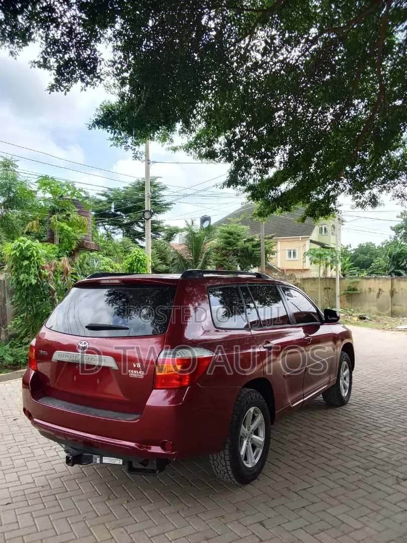 Toyota Highlander 2010 Red