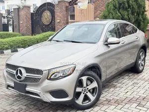 Mercedes-Benz GLC-Class 2019 Gold
