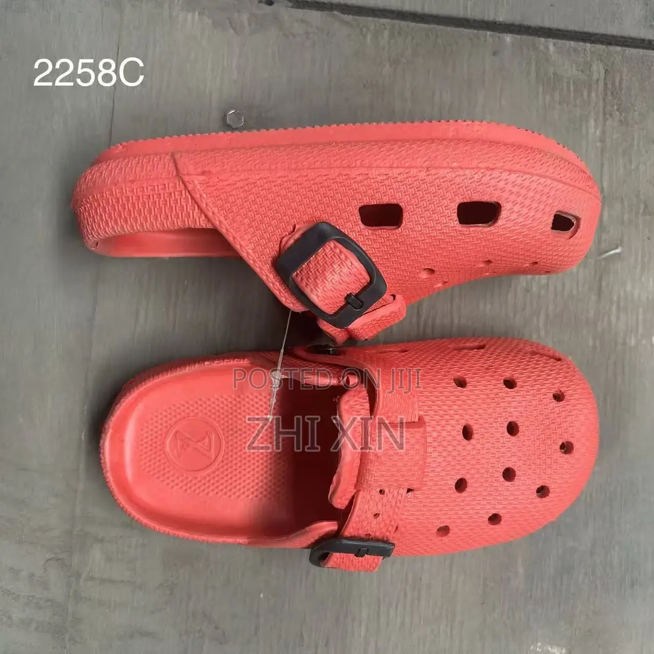 ZHIXIN 2258 EVA Adjustable Strap Hole Clogs Multi Size Wholesale