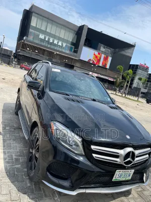 Mercedes-Benz GLE-Class 2017 Black