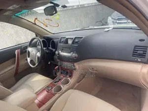Toyota Highlander 2009 White