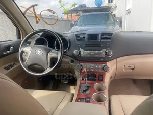 Toyota Highlander 2009 White