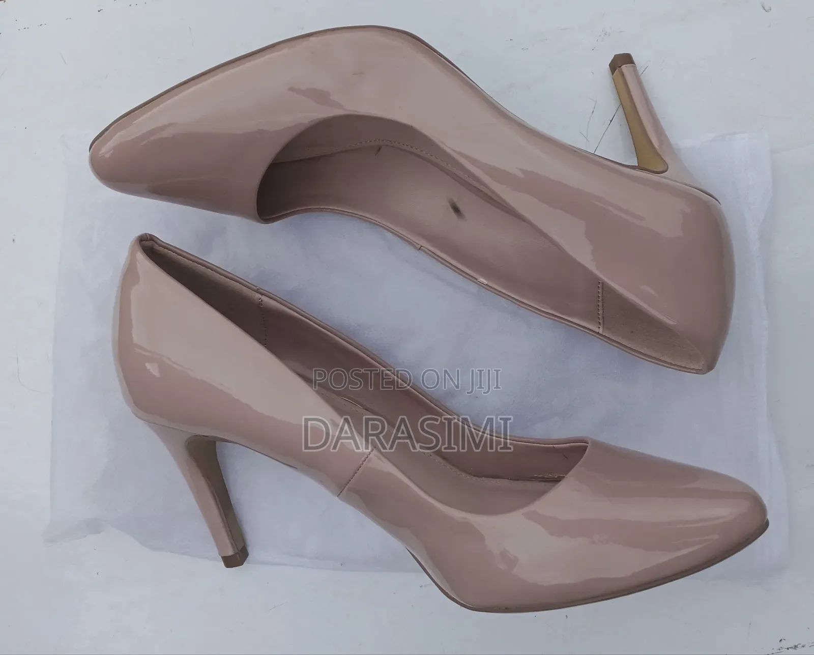 Patent Leather Pointed-Toe Pumps