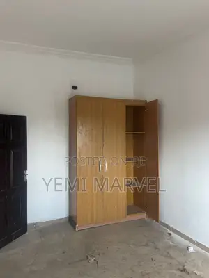 2bdrm Block of Flats in At Back Of Pj for rent