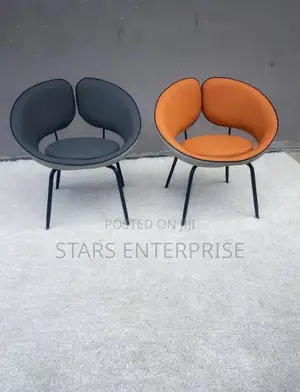 Modern Visitors Chair