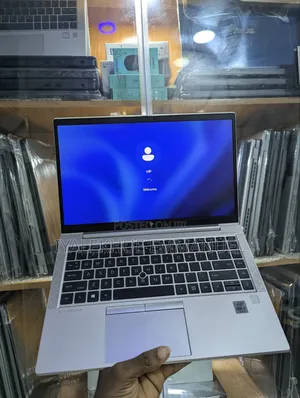 Laptop HP EliteBook 840 G7 16GB Intel Core i7 SSD 256GB