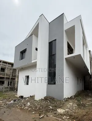 5bdrm Duplex in Guzape District for sale