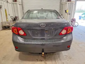 Toyota Corolla 2010 Gray