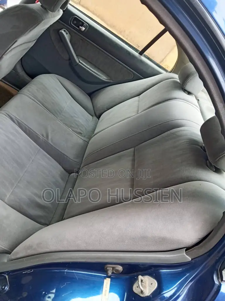 Honda Civic 2004 Blue
