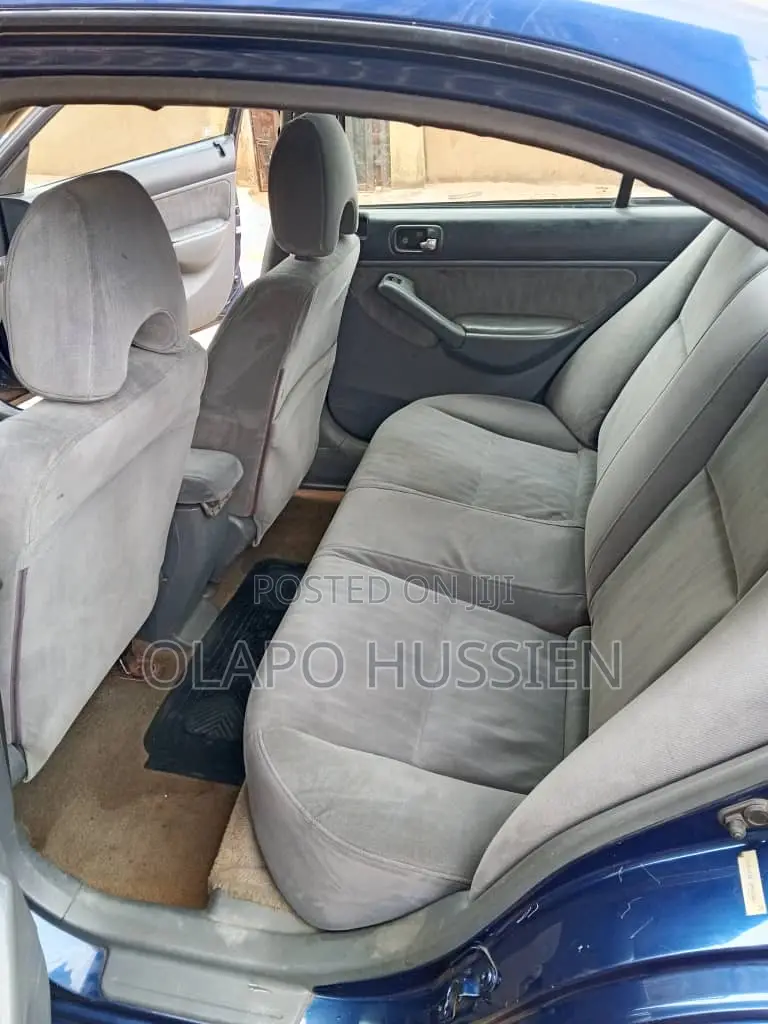 Honda Civic 2004 Blue
