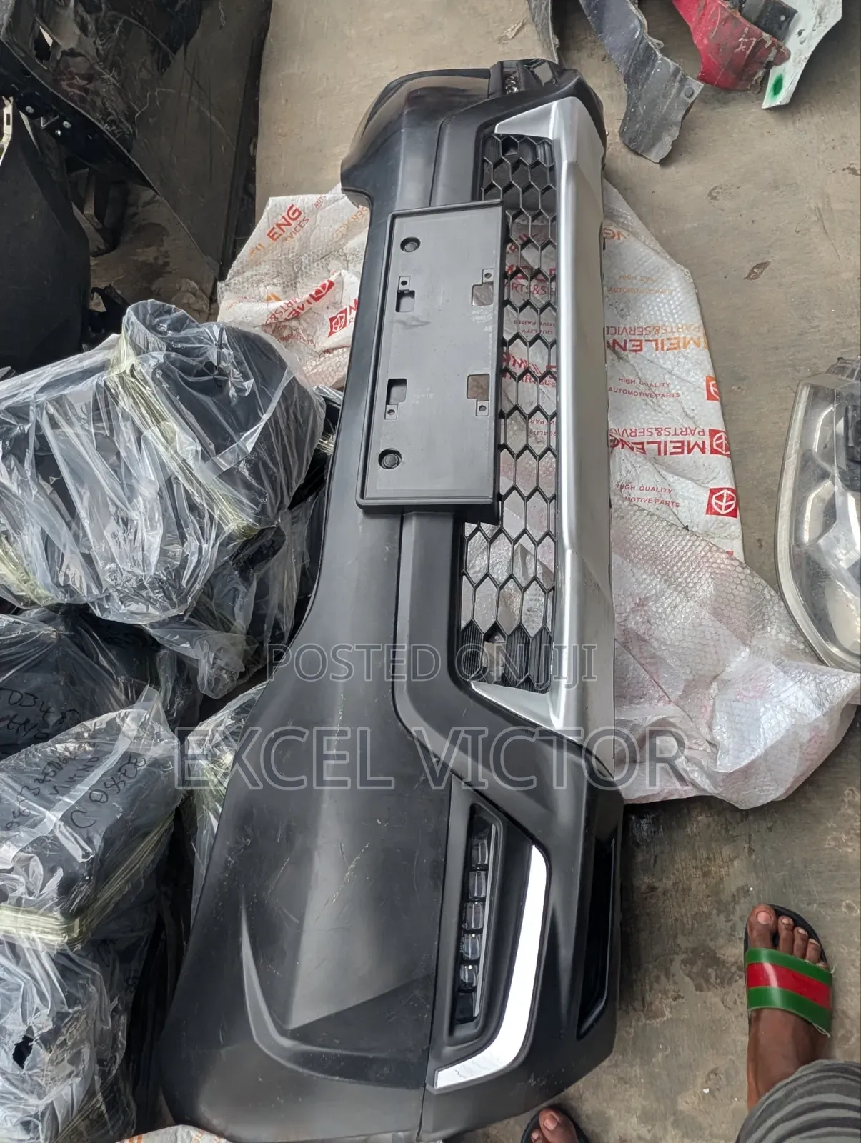 Front Bumper Honda 2018 CRV