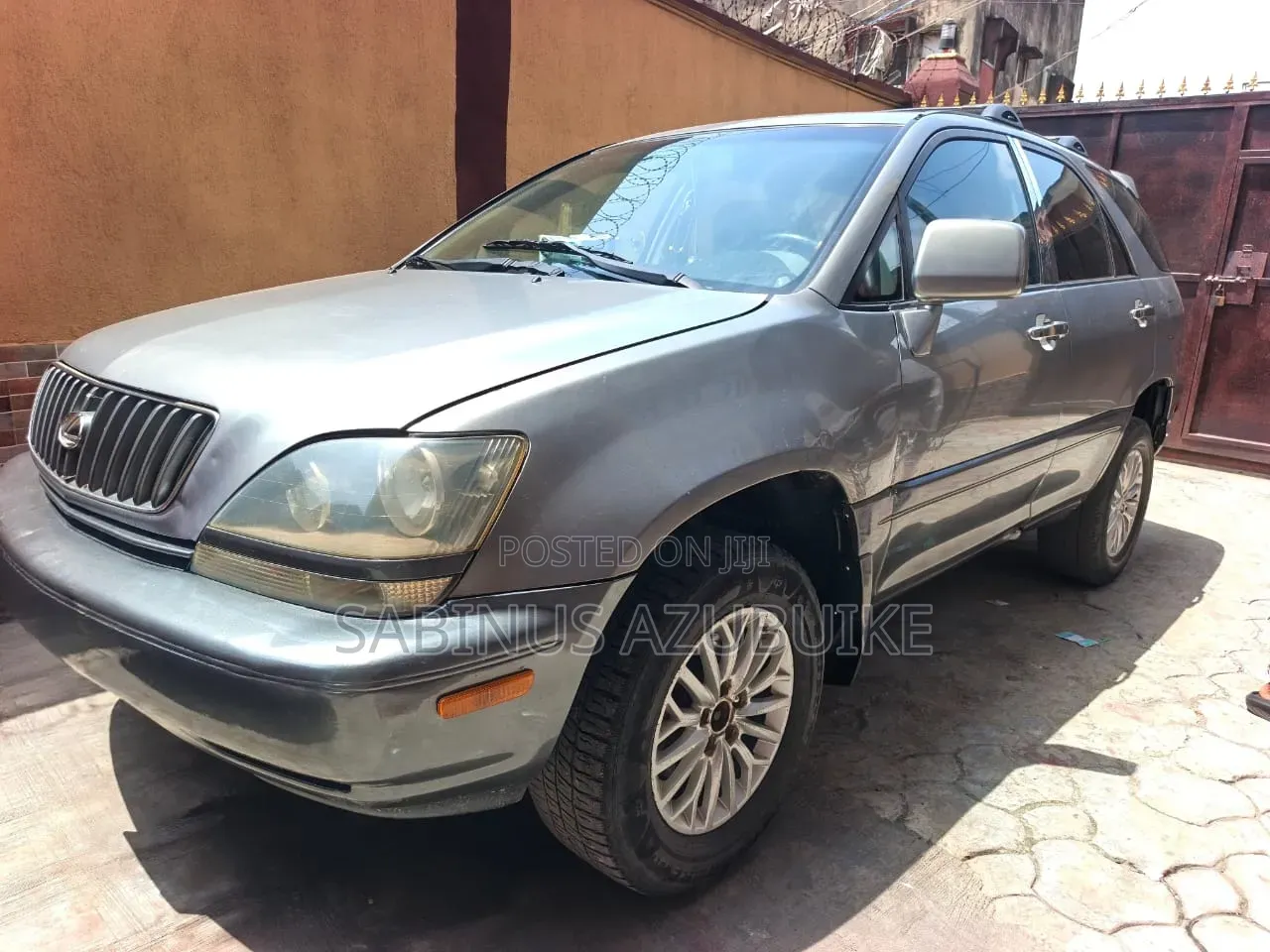 Lexus RX 2000 Gray