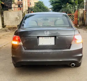 Honda Accord 2005 Gray