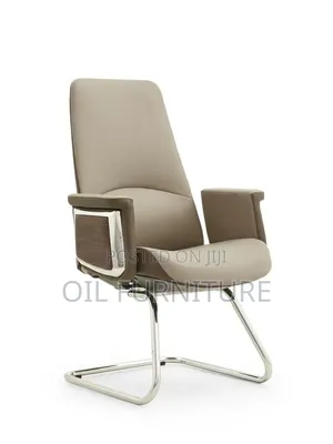 Luxury Executive Leather Office Visitor Chair – Heavy Duty Sled Base