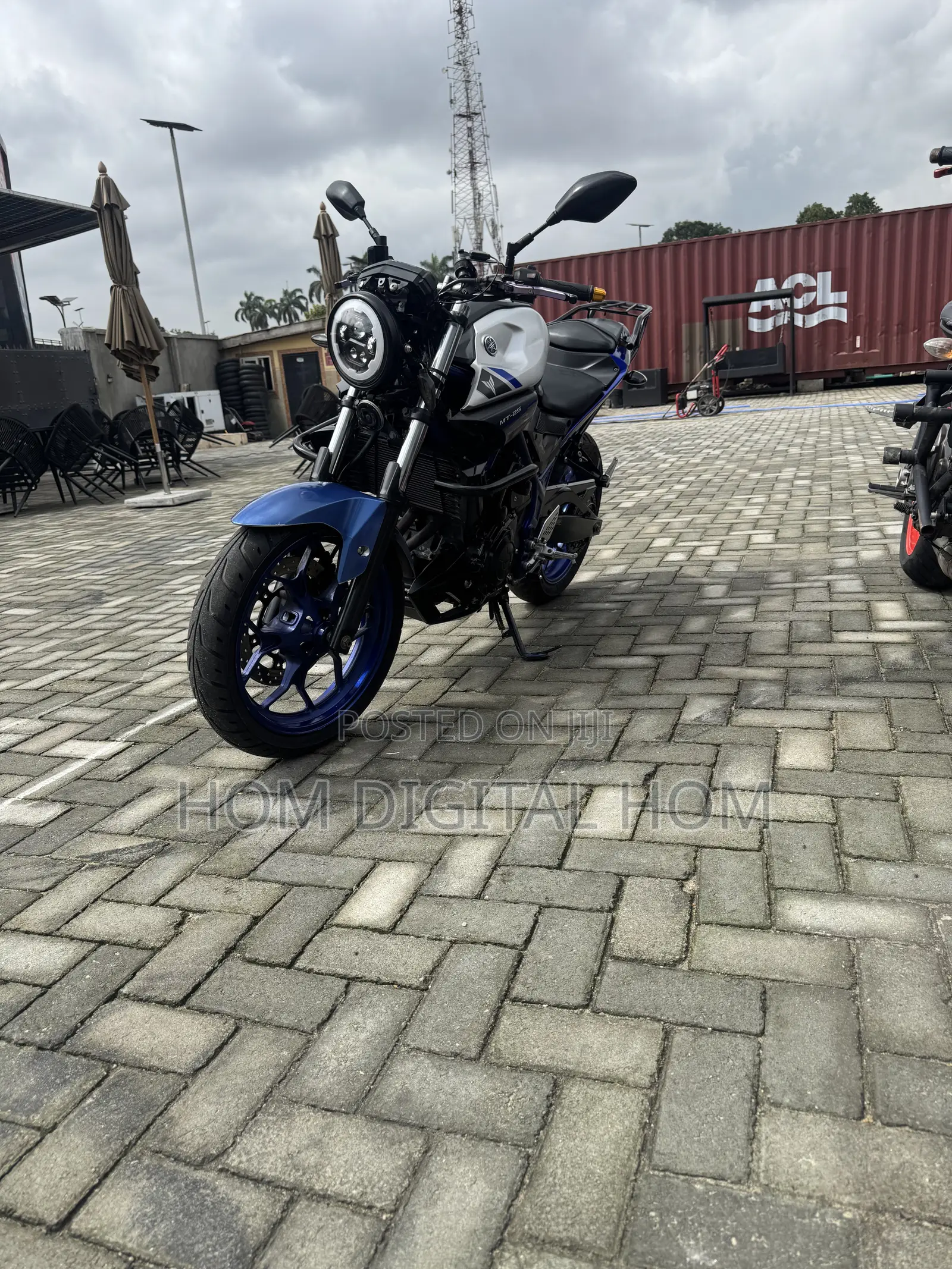 Yamaha R3 2018 Silver