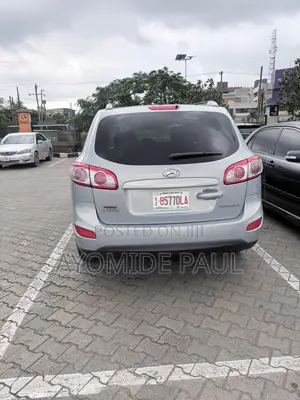 Hyundai Santa Fe GLS 2010 Blue