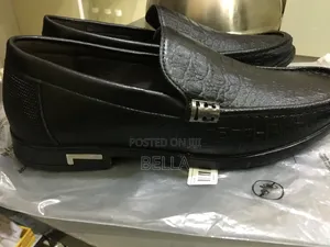 Men's Breathable Shoe
