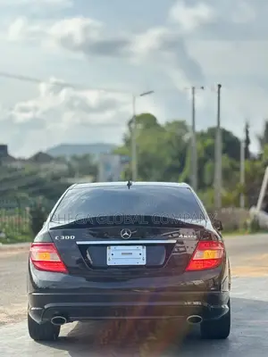 Mercedes-Benz C300 Luxury 4Matic Sedan AWD (3.0L 6cyl 7A) 2010 Black
