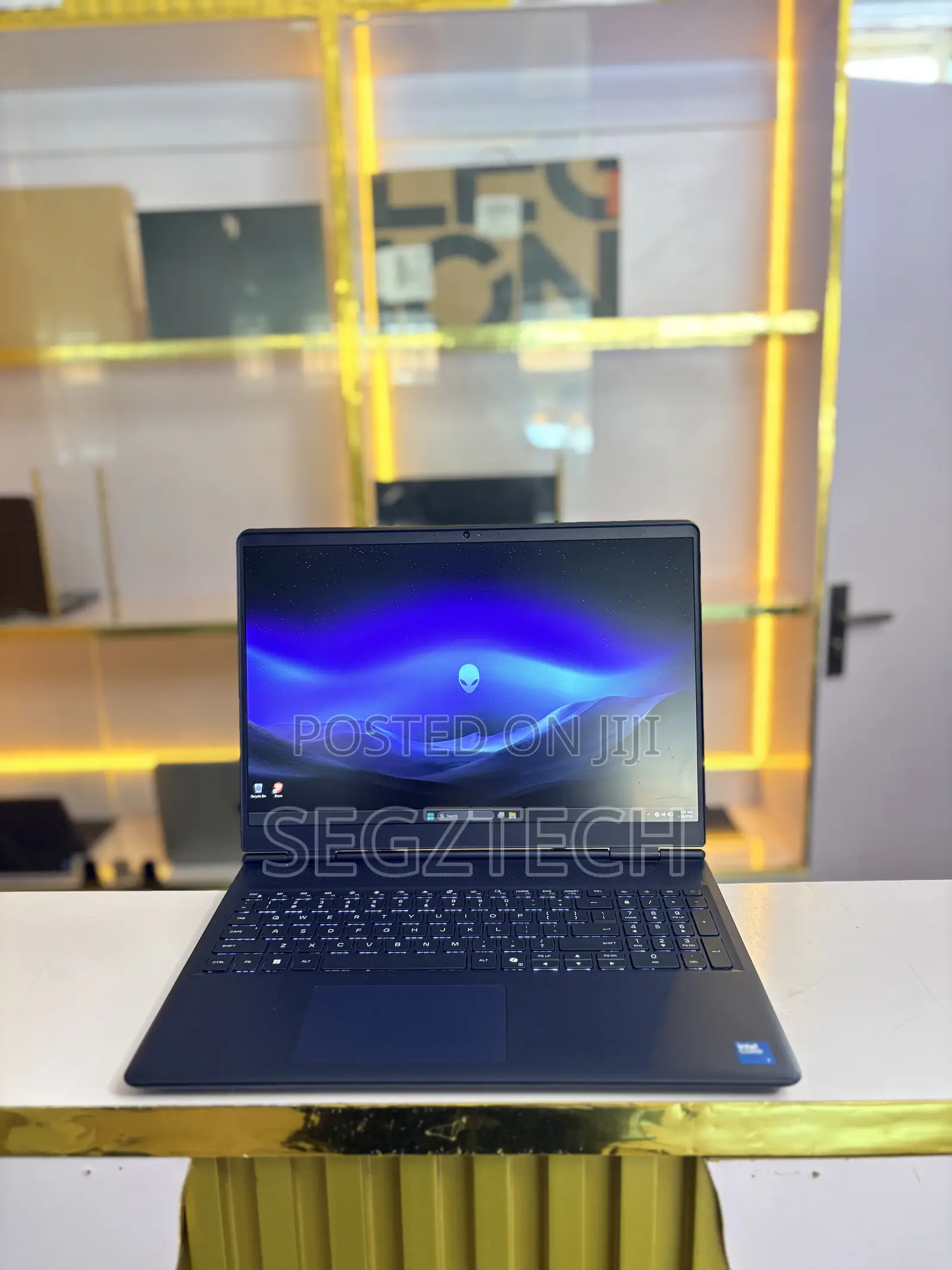 Laptop Alienware 16 Aurora 16GB Intel Core Ultra 7 SSD 1T