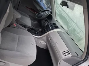 Toyota Corolla 2009 Silver